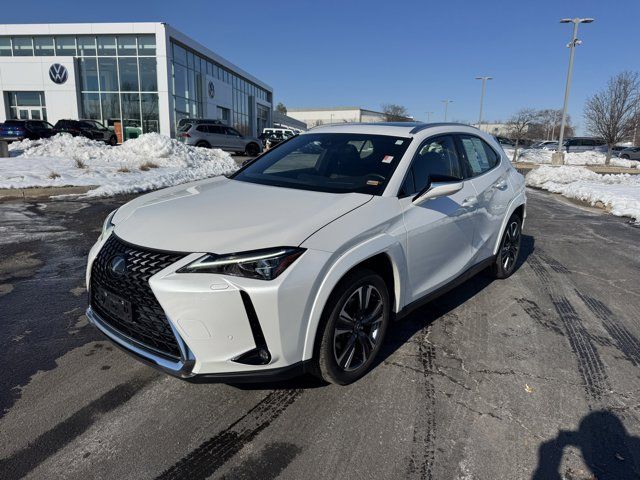 2022 Lexus UX 200 Luxury