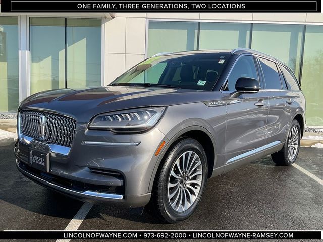 2022 Lincoln Aviator Standard