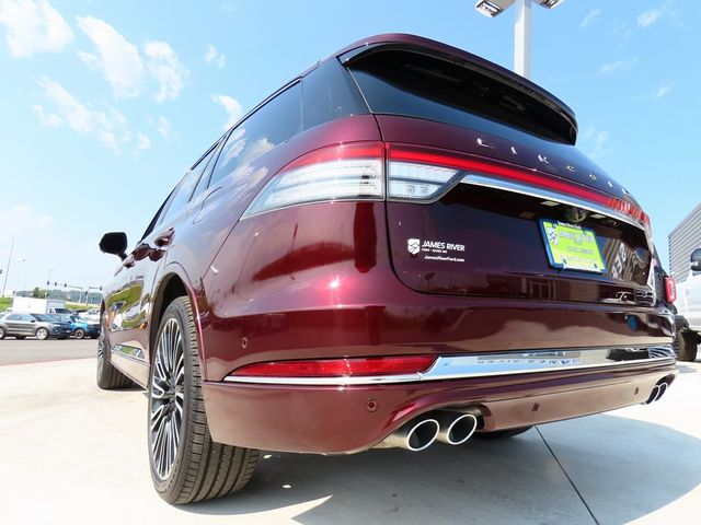 2022 Lincoln Aviator Black Label