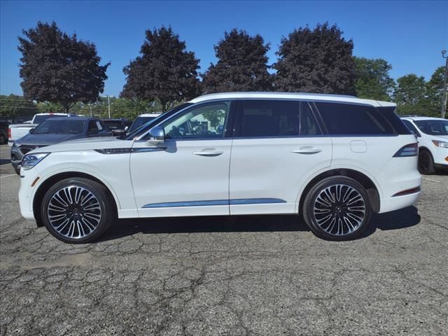 2022 Lincoln Aviator Black Label