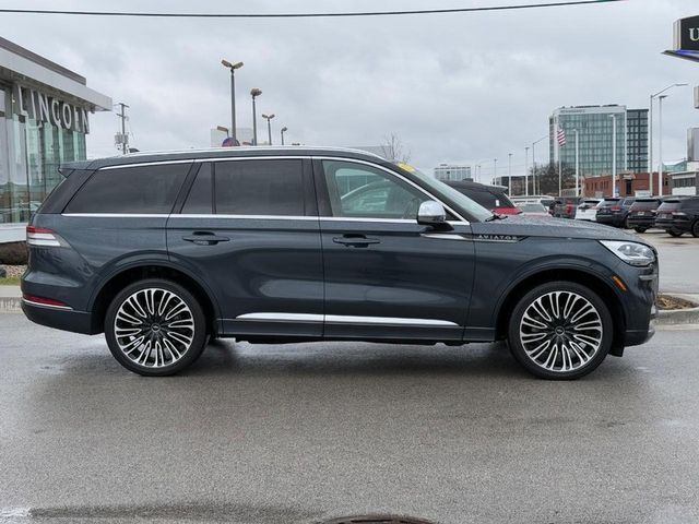 2022 Lincoln Aviator Black Label