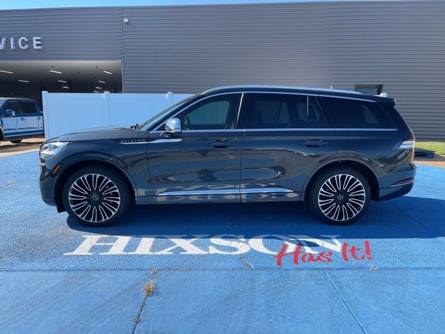 2022 Lincoln Aviator Black Label