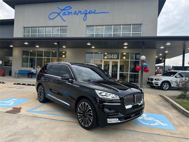 2022 Lincoln Aviator Black Label