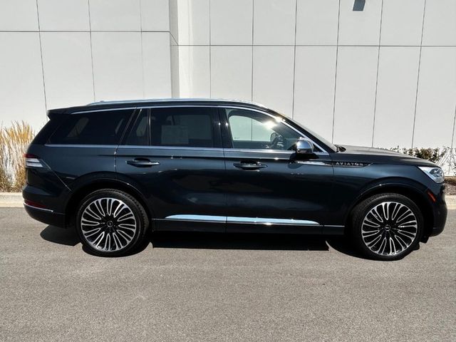 2022 Lincoln Aviator Black Label