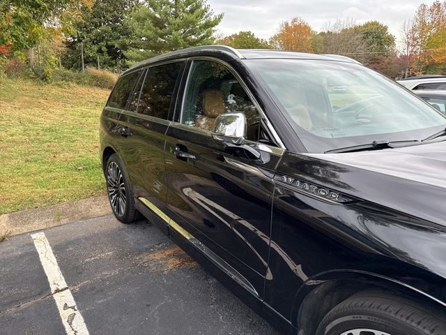 2022 Lincoln Aviator Black Label