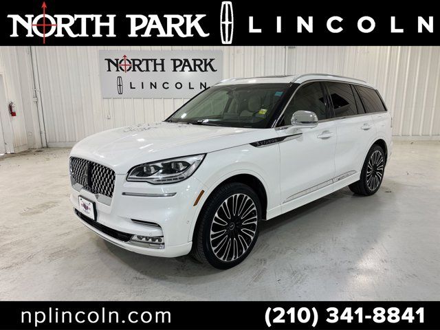 2022 Lincoln Aviator Black Label