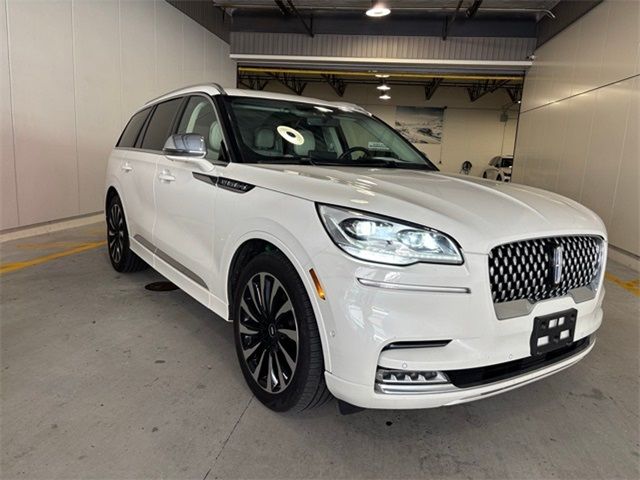 2022 Lincoln Aviator Black Label Grand Touring