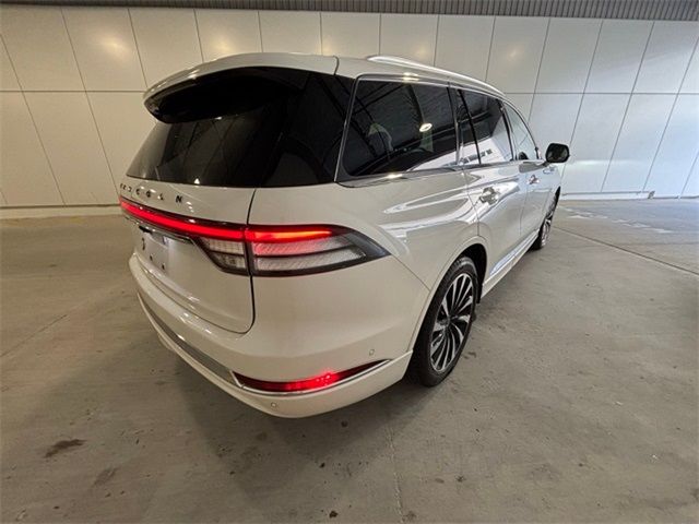 2022 Lincoln Aviator Black Label Grand Touring