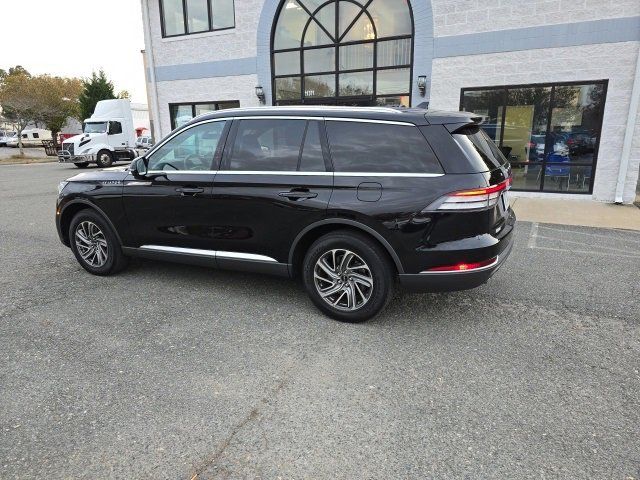 2022 Lincoln Aviator Livery