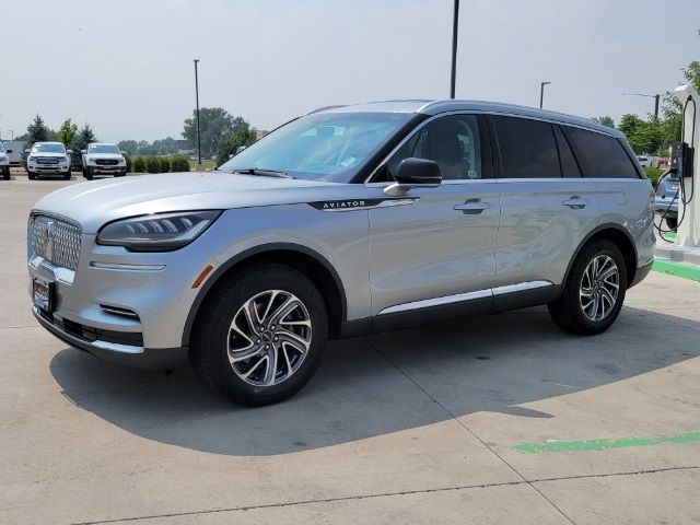 2022 Lincoln Aviator Livery