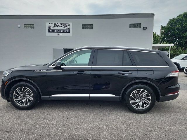 2022 Lincoln Aviator Standard