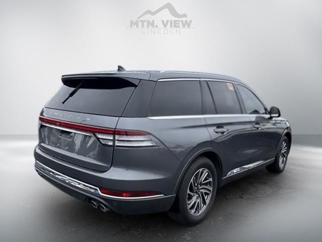 2022 Lincoln Aviator Standard