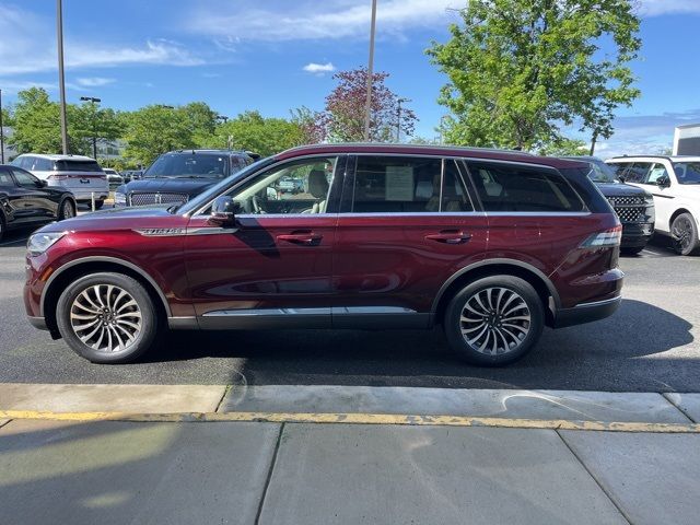 2022 Lincoln Aviator Standard