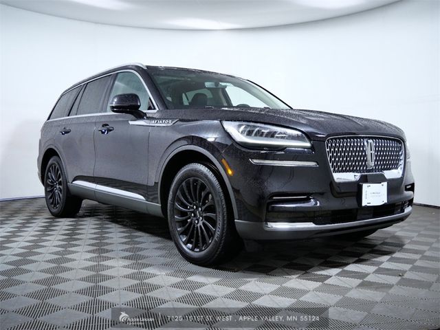 2022 Lincoln Aviator Standard