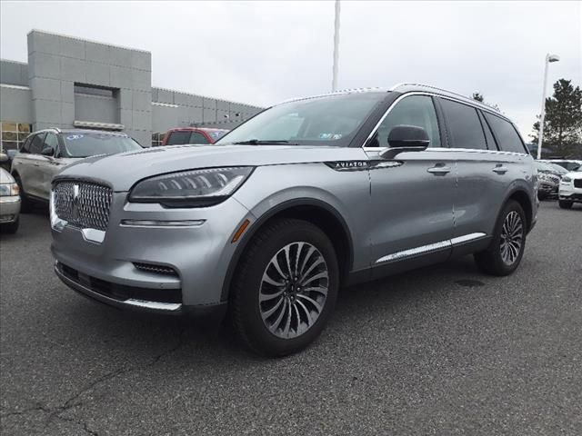 2022 Lincoln Aviator Standard