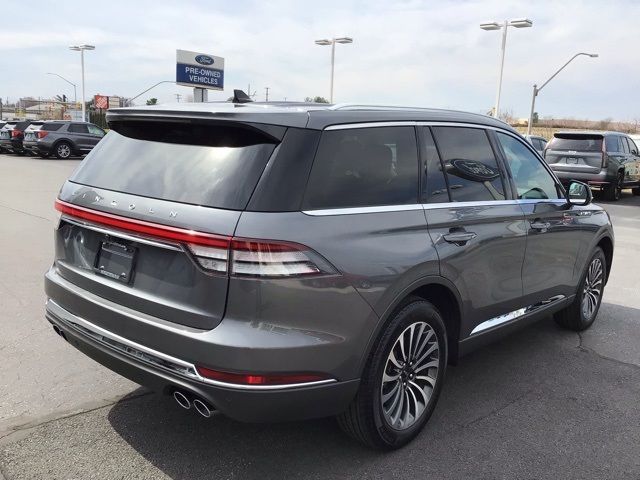2022 Lincoln Aviator Standard