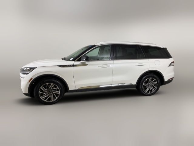 2022 Lincoln Aviator Standard