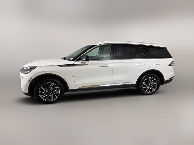 2022 Lincoln Aviator Standard