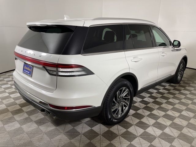 2022 Lincoln Aviator Standard