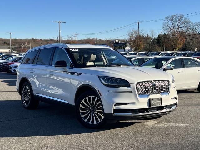 2022 Lincoln Aviator Standard