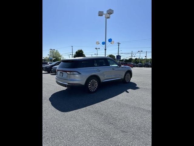 2022 Lincoln Aviator Standard