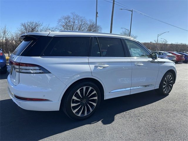 2022 Lincoln Aviator Black Label Grand Touring