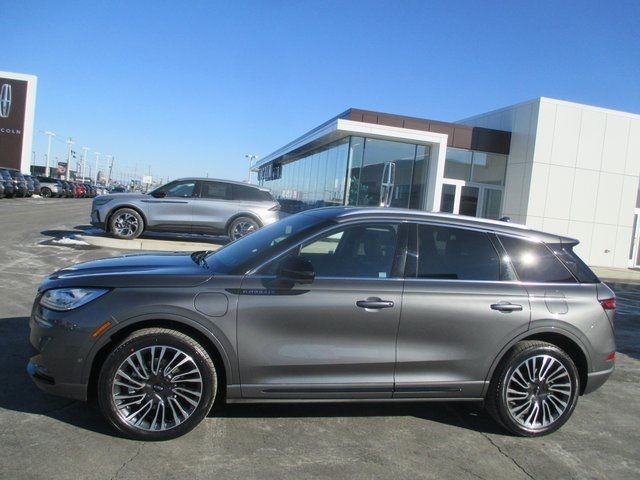 2022 Lincoln Corsair Grand Touring