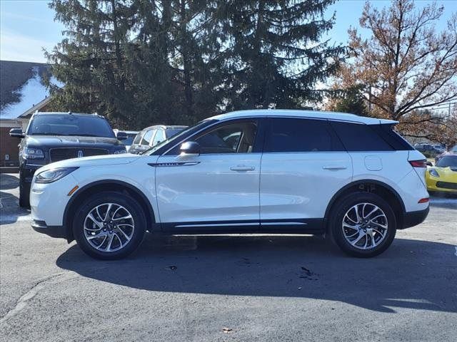 2022 Lincoln Corsair Standard