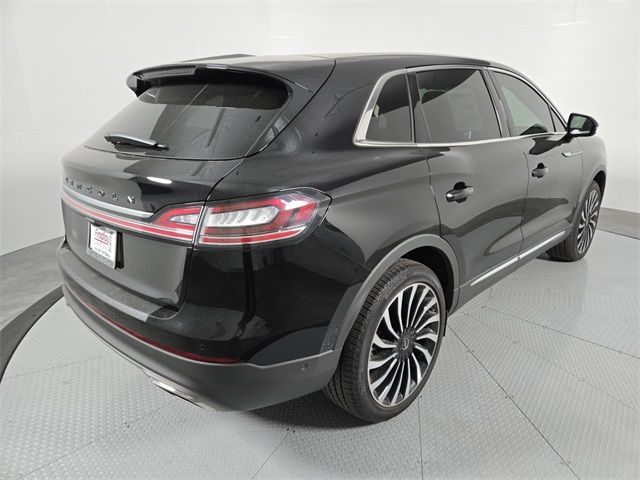 2022 Lincoln Nautilus Black Label