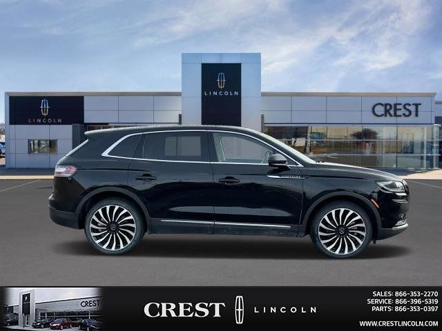 2022 Lincoln Nautilus Black Label