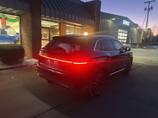 2022 Lincoln Nautilus Black Label