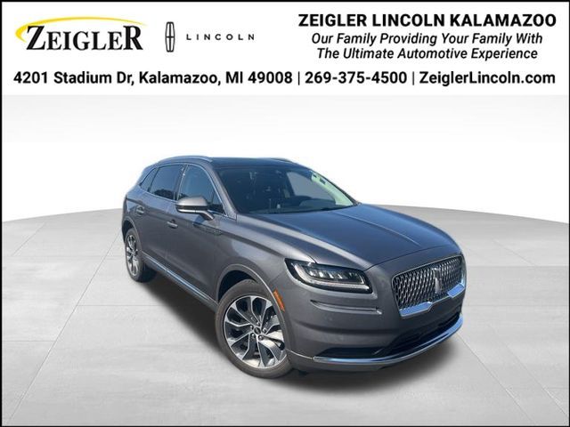 2022 Lincoln Nautilus Reserve