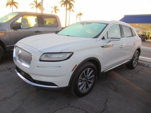 2022 Lincoln Nautilus Standard