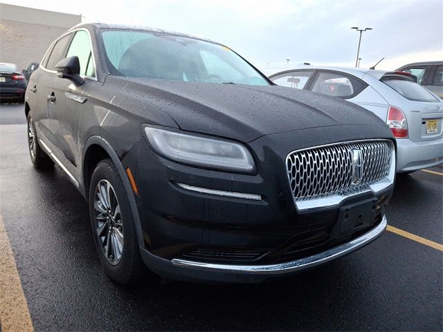 2022 Lincoln Nautilus Standard