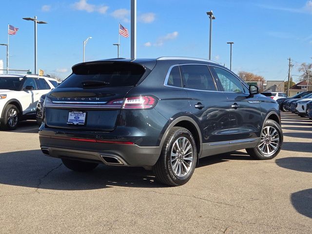 2022 Lincoln Nautilus Standard