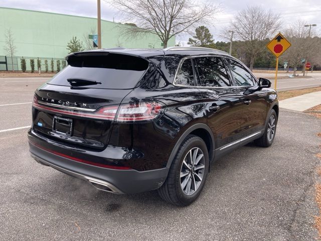 2022 Lincoln Nautilus Standard