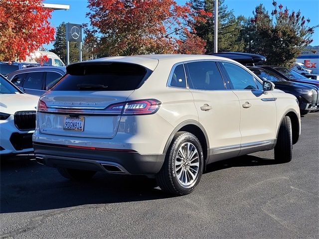 2022 Lincoln Nautilus Standard