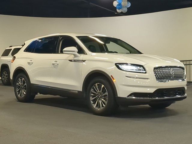 2022 Lincoln Nautilus Standard