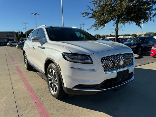 2022 Lincoln Nautilus Standard