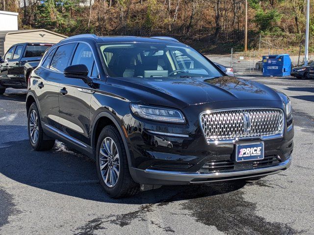 2022 Lincoln Nautilus Standard