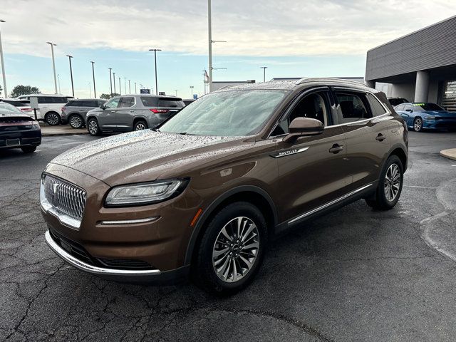 2022 Lincoln Nautilus Standard