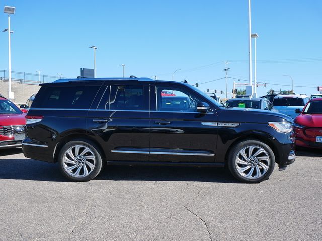 2022 Lincoln Navigator Reserve