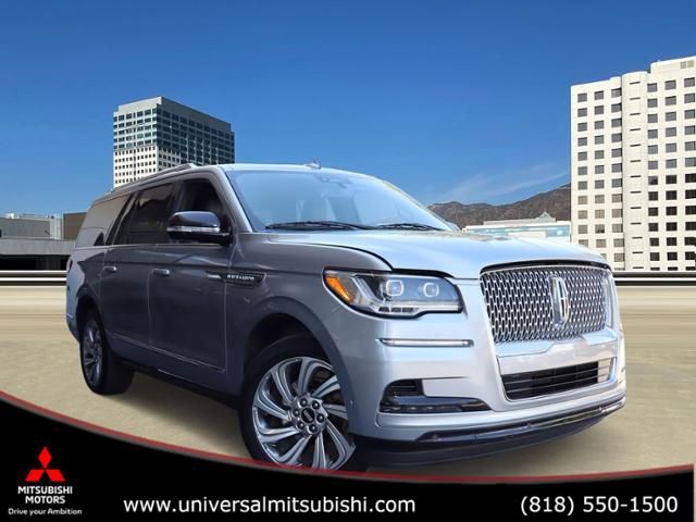 2022 Lincoln Navigator L Reserve