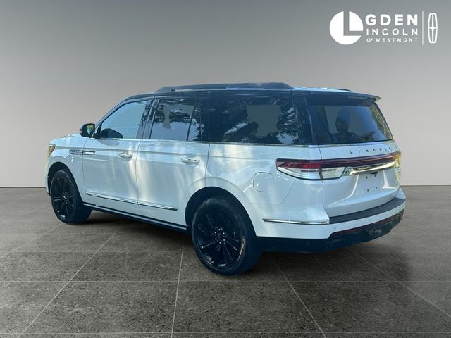 2022 Lincoln Navigator Black Label