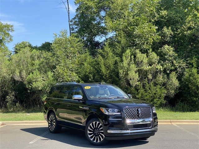 2022 Lincoln Navigator Black Label