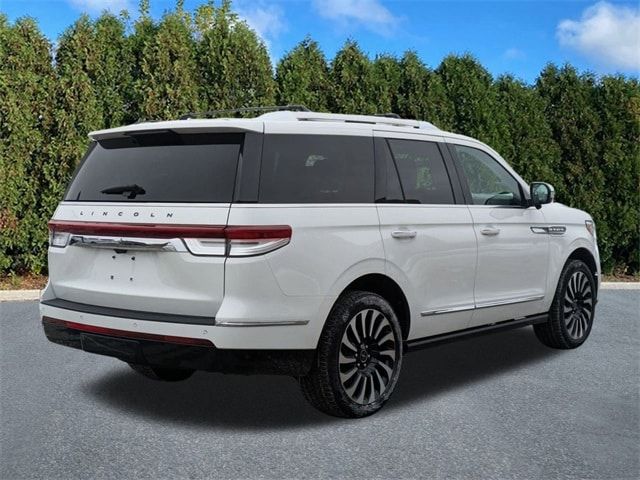 2022 Lincoln Navigator Black Label