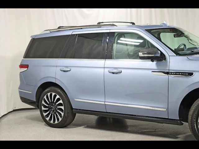 2022 Lincoln Navigator Black Label