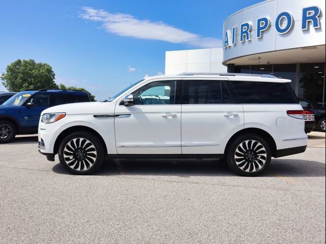 2022 Lincoln Navigator Black Label