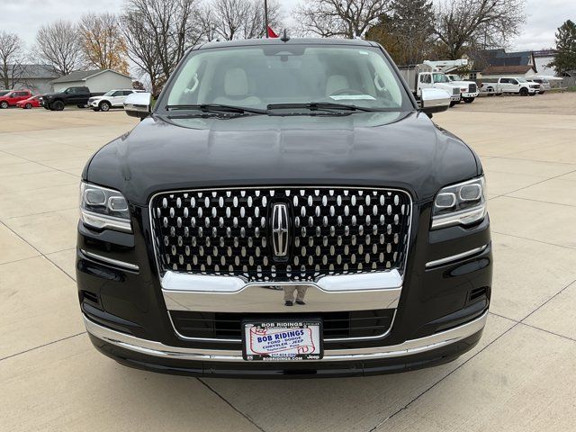 2022 Lincoln Navigator Black Label