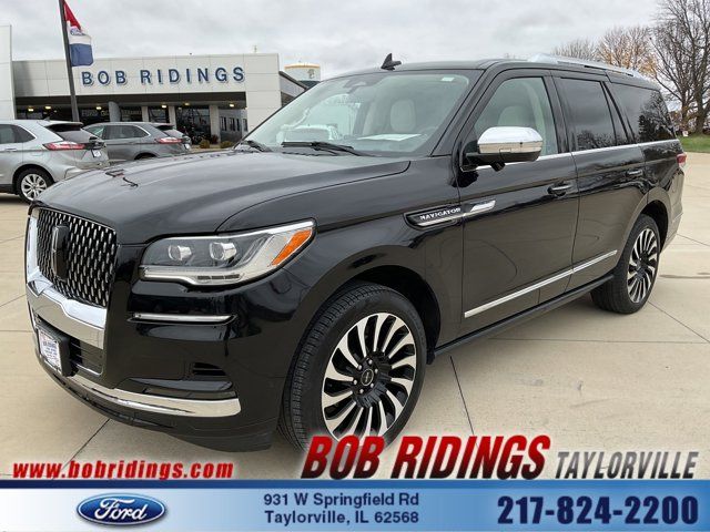 2022 Lincoln Navigator Black Label